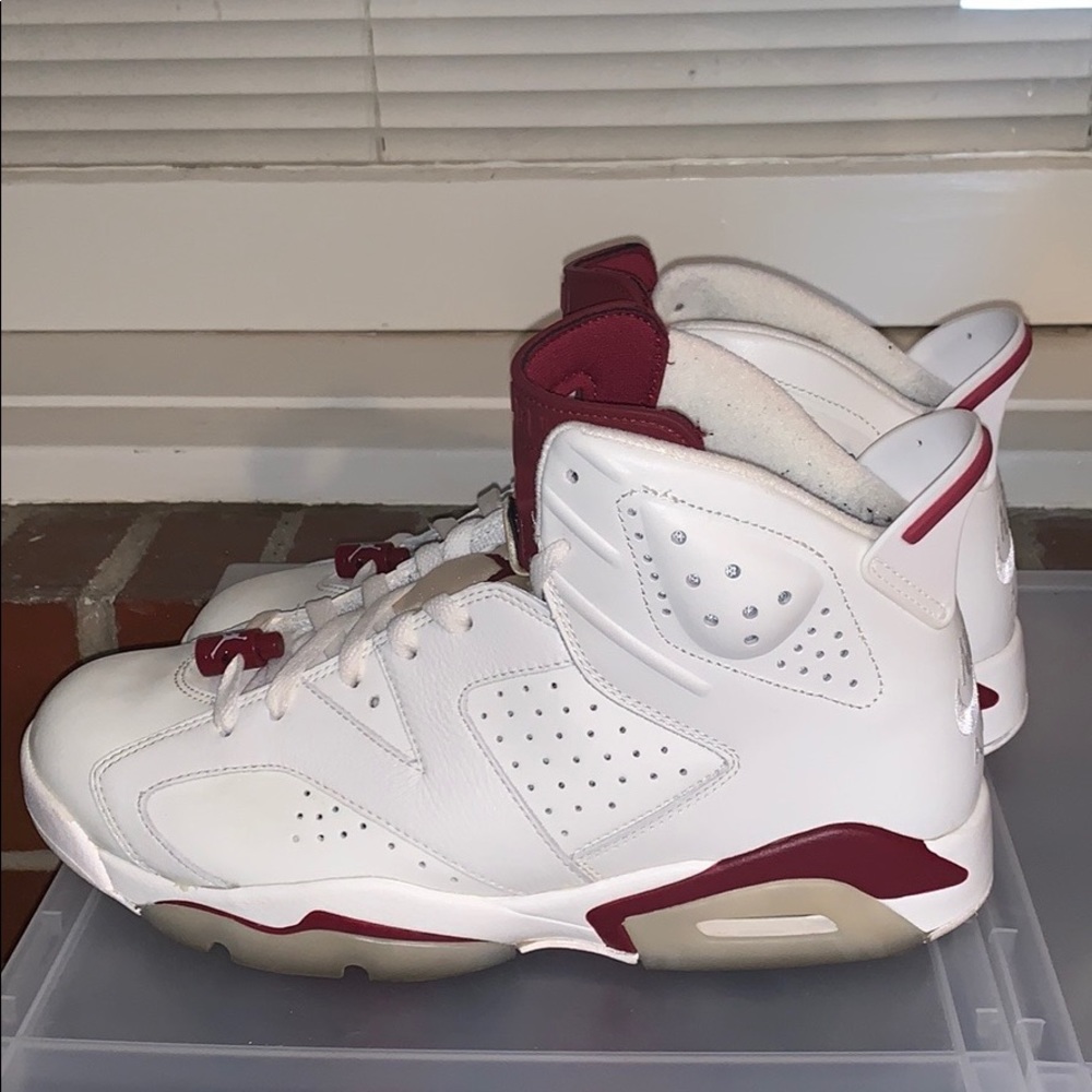 Air Jordan Retro 6